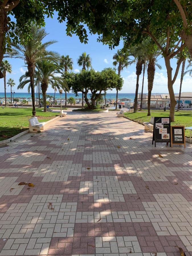 トレモリノスSolana Montemar Puertoアパートメント エクステリア 写真